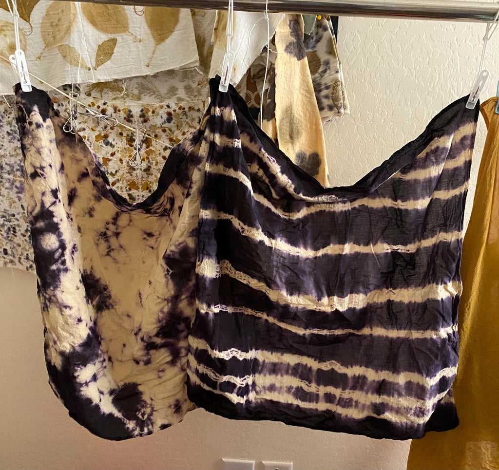 Tie-Dye Bandana (Pomegranates)