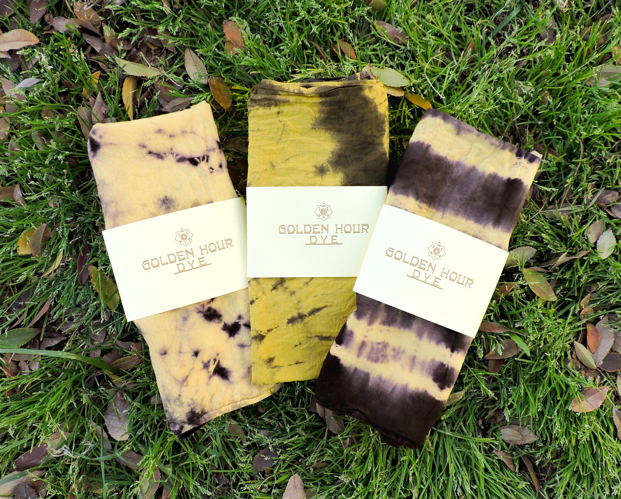 Tie-Dye Bandana (Pomegranates)