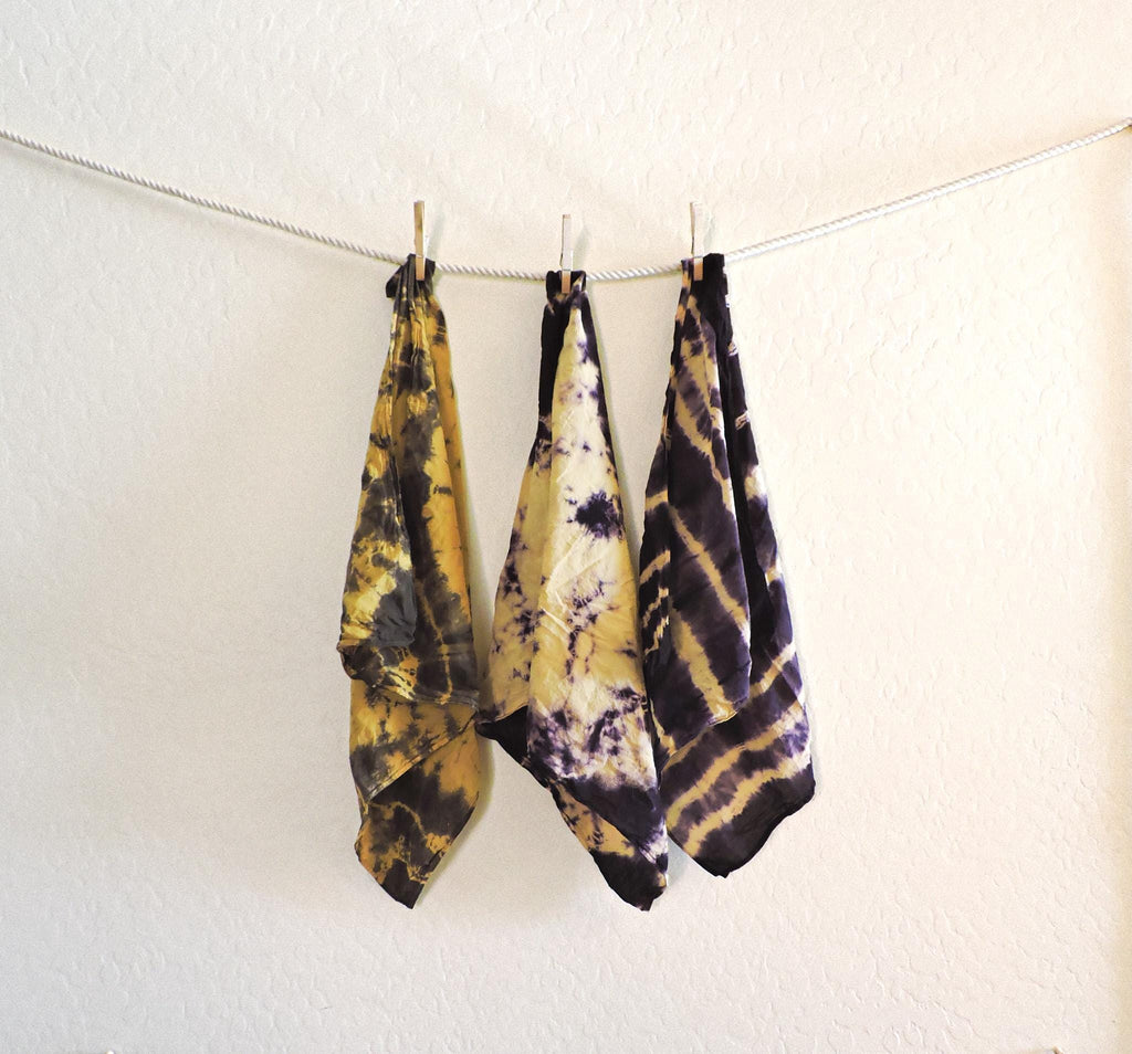 Tie-Dye Bandana (Pomegranates)